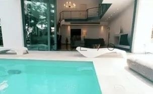 (Προς Ενοικίαση) Κατοικία Μεζονέτα || Αθήνα Νότια/Γλυφάδα - 320 τ.μ, 4 Υ/Δ, 10.000€ 